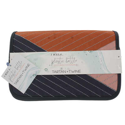 Tartan + Twine Deluxe Weekender Makeup Toiletry Bag Travel Zip Around + Flap Geo